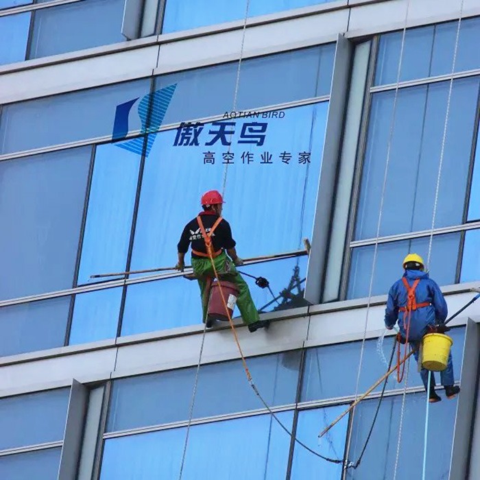 傲天鳥凱悅酒店外墻清洗案例
